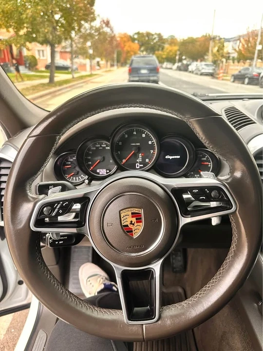 2016 Porsche 958 Cayenne - Image 8 of 16