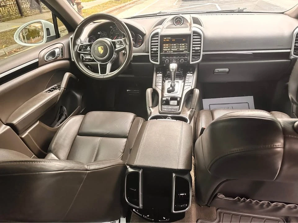 2016 Porsche 958 Cayenne - Image 15 of 16