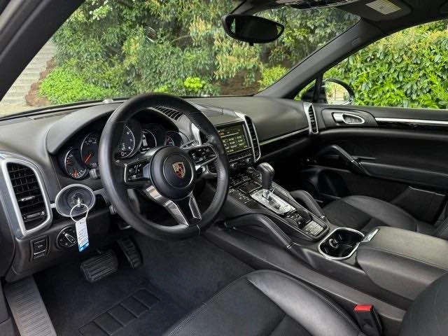 2016 Porsche 958 Cayenne - Image 4 of 14