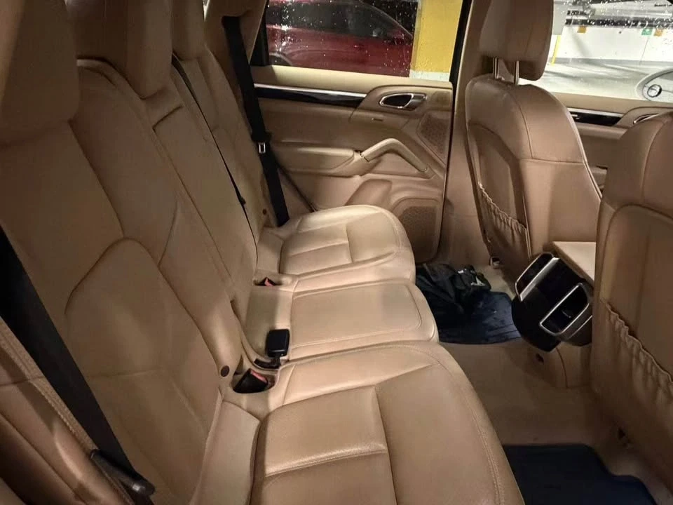 2016 Porsche 958 Cayenne - Image 4 of 6