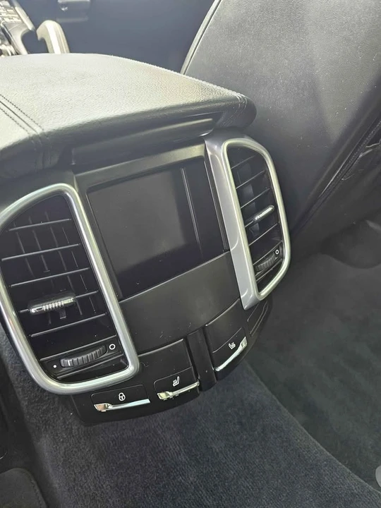 2016 Porsche 958 Cayenne - Image 18 of 20