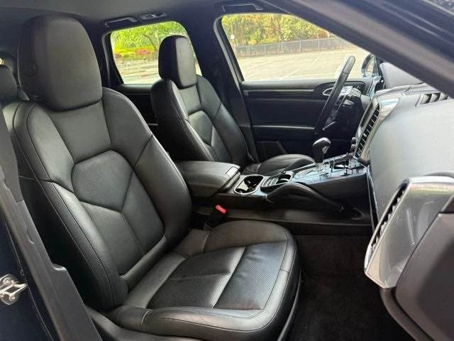 2016 Porsche 958 Cayenne - Image 7 of 14