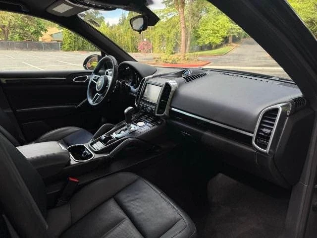 2016 Porsche 958 Cayenne - Image 6 of 14