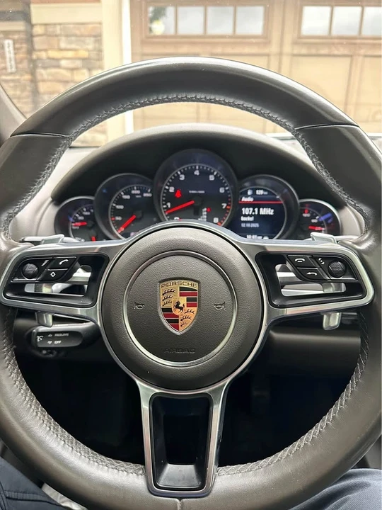 2016 Porsche 958 Cayenne - Image 10 of 10