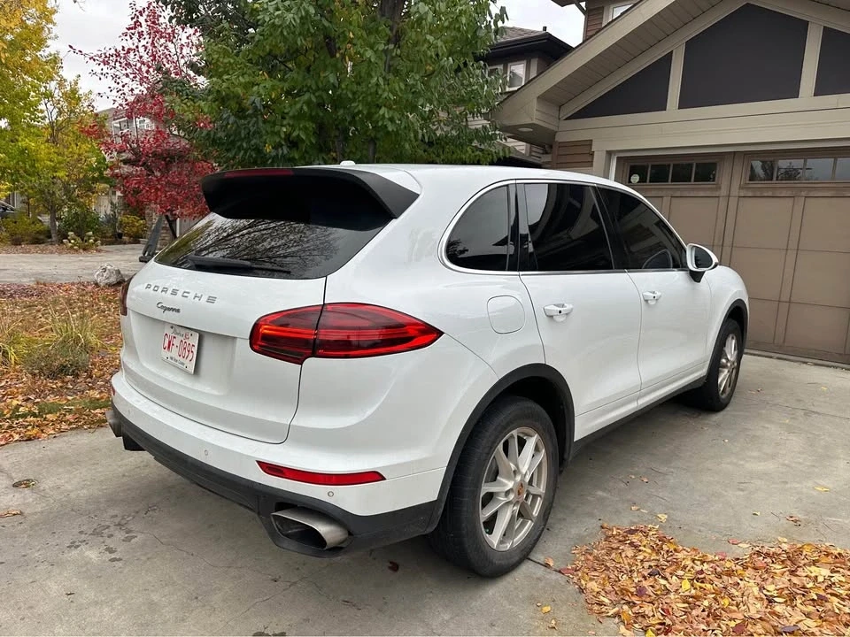 2016 Porsche 958 Cayenne - Image 3 of 10