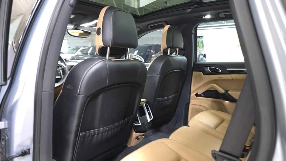 2016 Porsche 958 Cayenne - Image 15 of 15