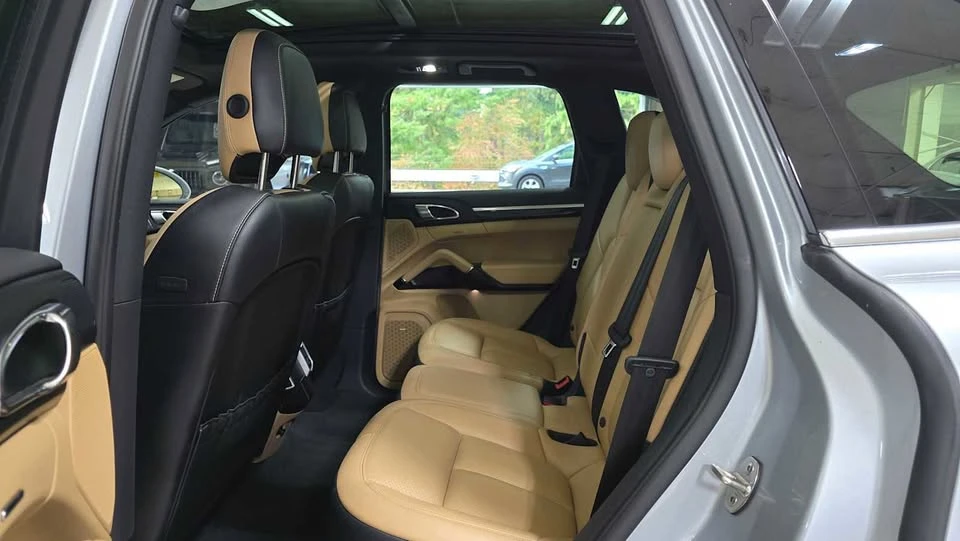 2016 Porsche 958 Cayenne - Image 14 of 15