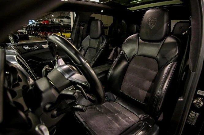 2016 Porsche 958 Cayenne - Image 8 of 10