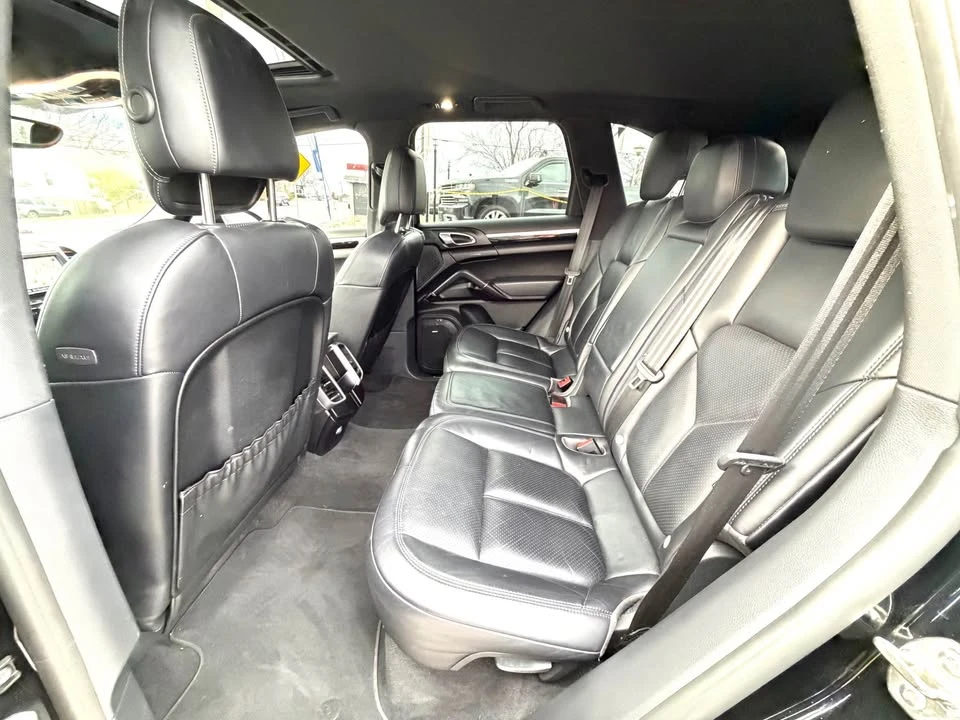 2016 Porsche 958 Cayenne - Image 10 of 10
