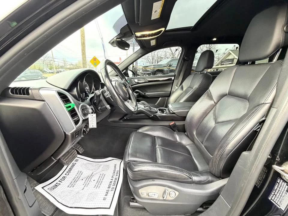 2016 Porsche 958 Cayenne - Image 7 of 10