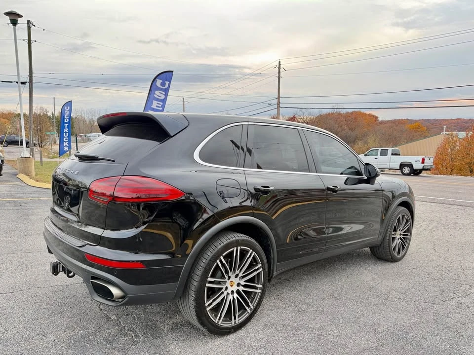 2016 Porsche 958 Cayenne - Image 4 of 10