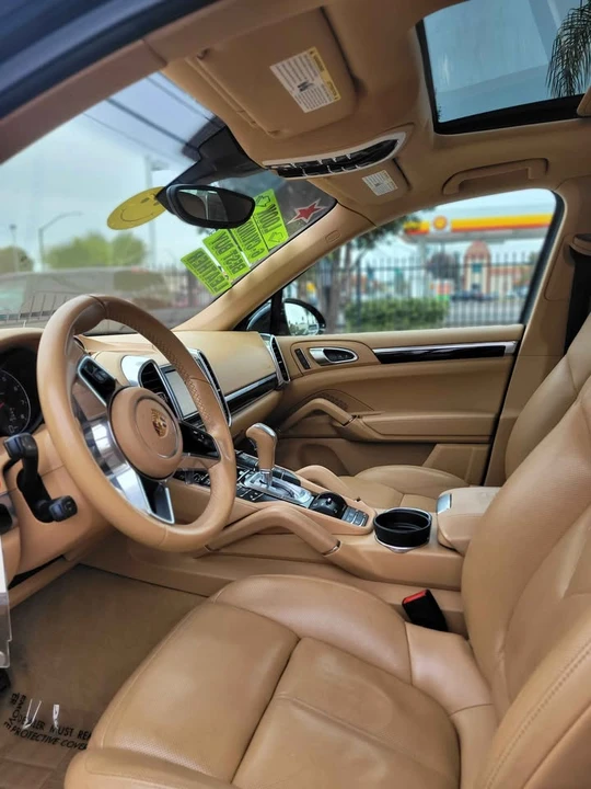 2016 Porsche 958 Cayenne - Image 10 of 13