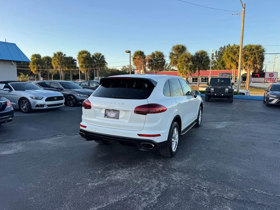 2016 Porsche 958 Cayenne - Image 8 of 19