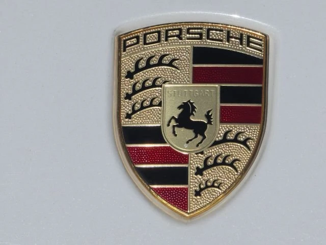 2016 Porsche 958 Cayenne - Image 9 of 19