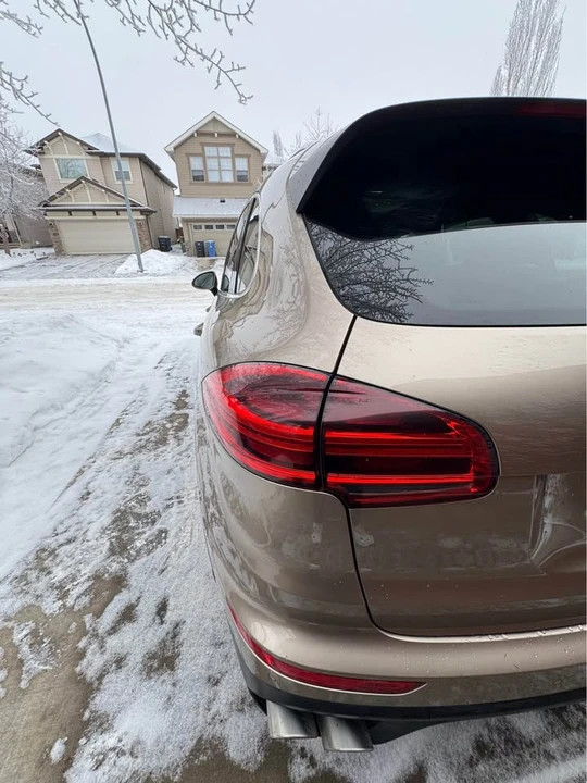 2016 Porsche 958 Cayenne - Image 8 of 20