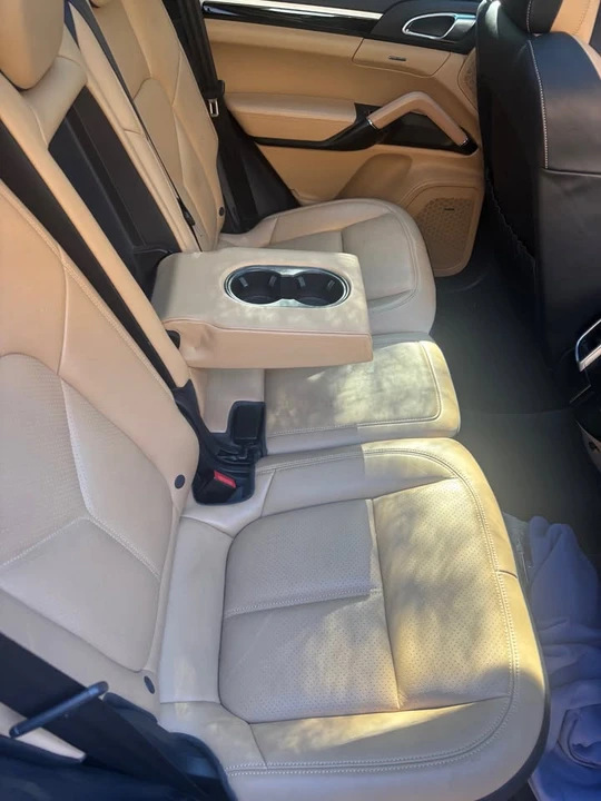 2016 Porsche 958 Cayenne - Image 7 of 8