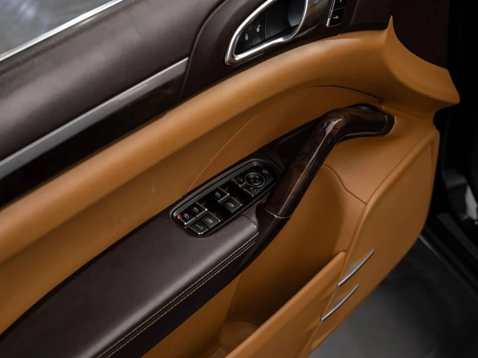 2016 Porsche 958 Cayenne - Image 15 of 19