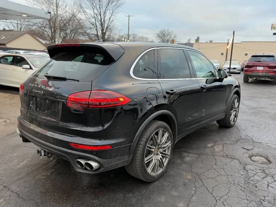 2016 Porsche 958 Cayenne - Image 4 of 4