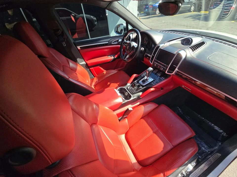 2016 Porsche 958 Cayenne - Image 19 of 20