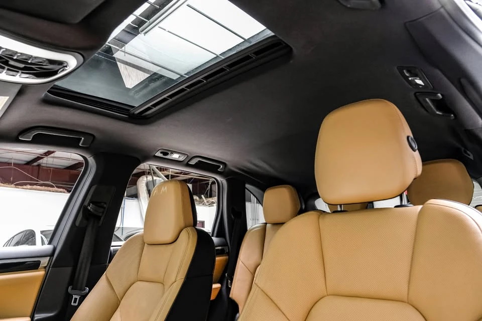 2016 Porsche 958 Cayenne - Image 4 of 18