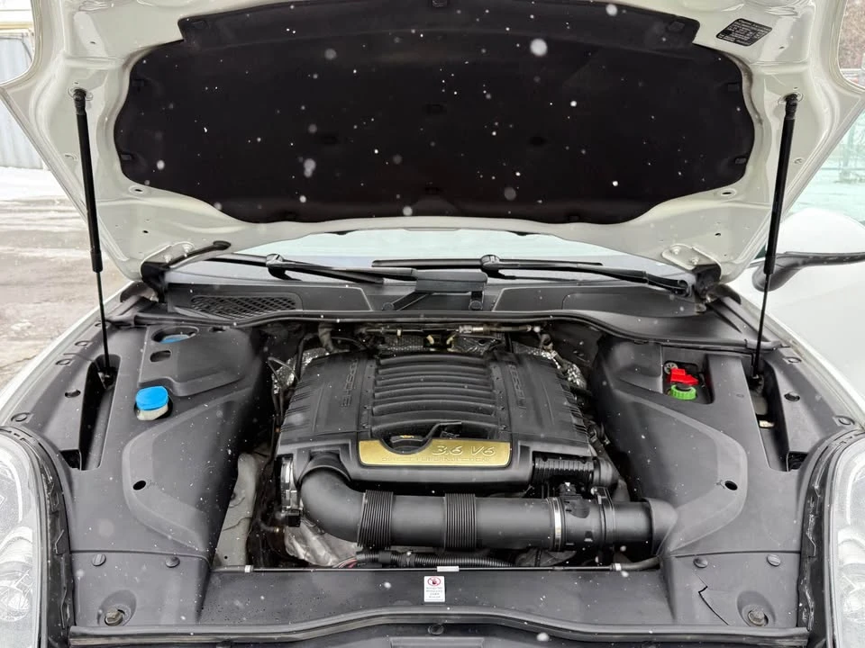 2016 Porsche 958 Cayenne - Image 17 of 17