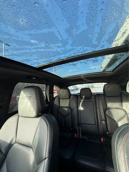 2016 Porsche 958 Cayenne - Image 11 of 14