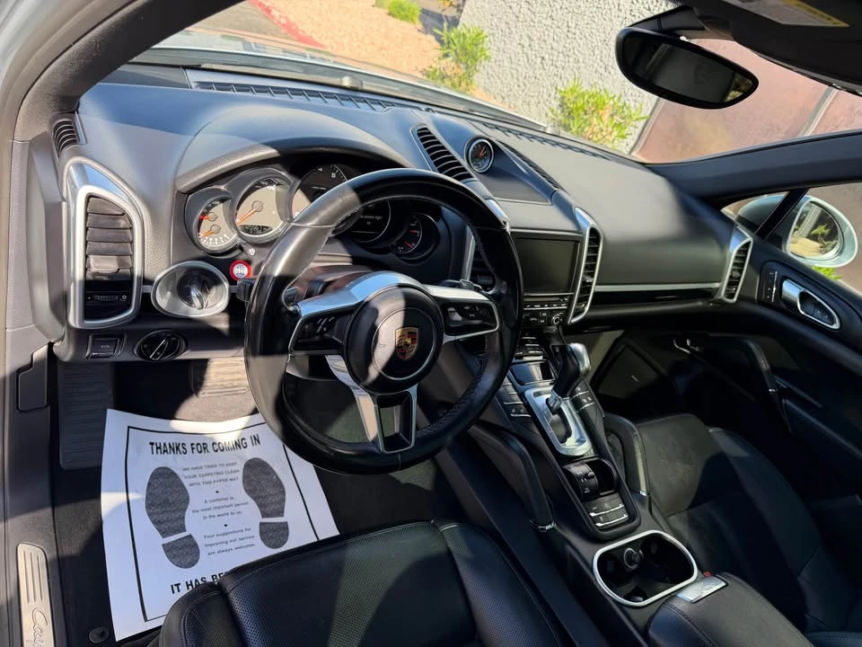 2016 Porsche 958 Cayenne - Image 7 of 12