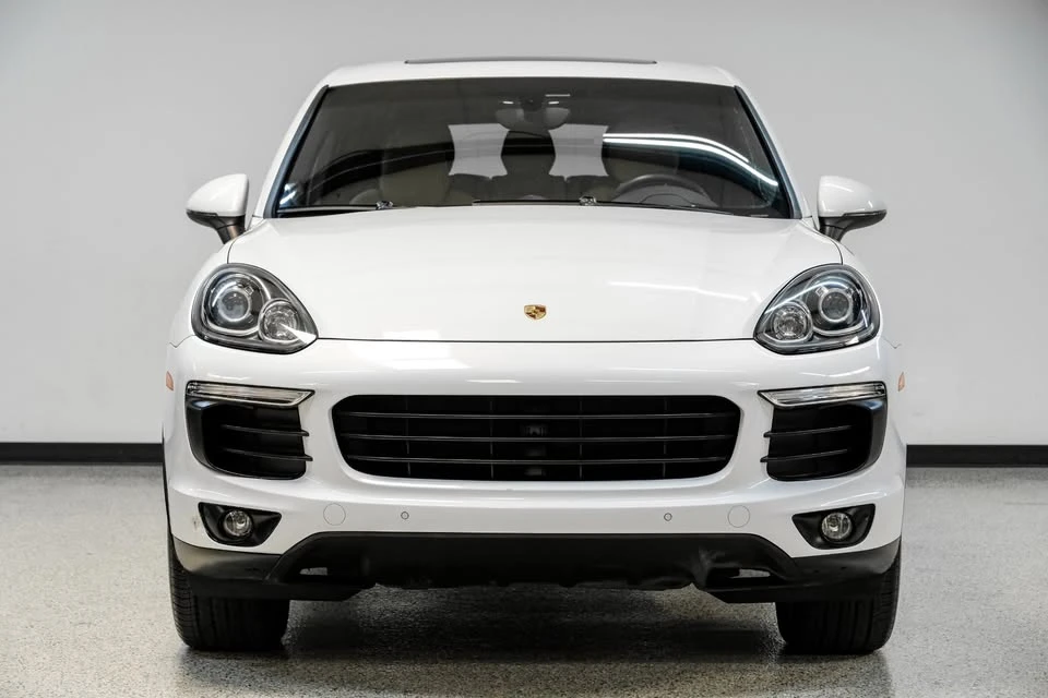 2016 Porsche 958 Cayenne - Image 5 of 18