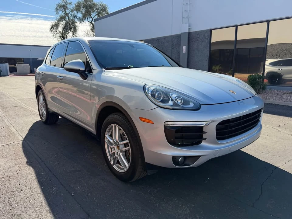 2016 Porsche 958 Cayenne - Image 2 of 12