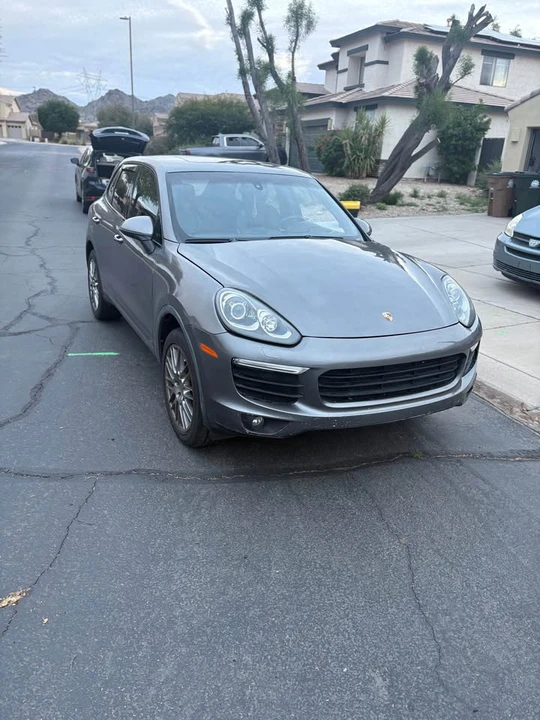 2016 Porsche 958 Cayenne - Image 4 of 12