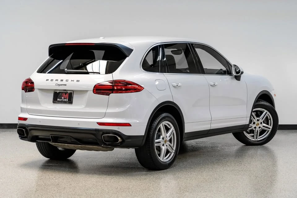 2016 Porsche 958 Cayenne - Image 7 of 18