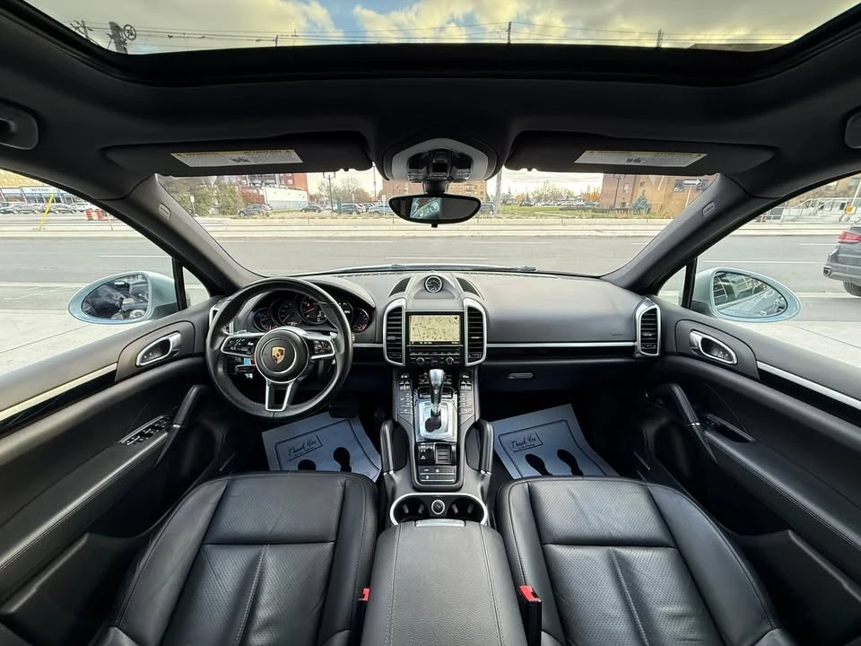 2016 Porsche 958 Cayenne - Image 2 of 20