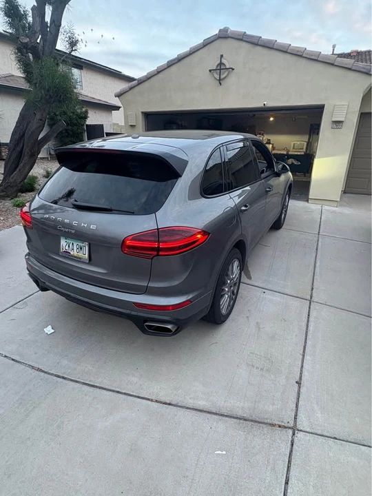 2016 Porsche 958 Cayenne - Image 6 of 12
