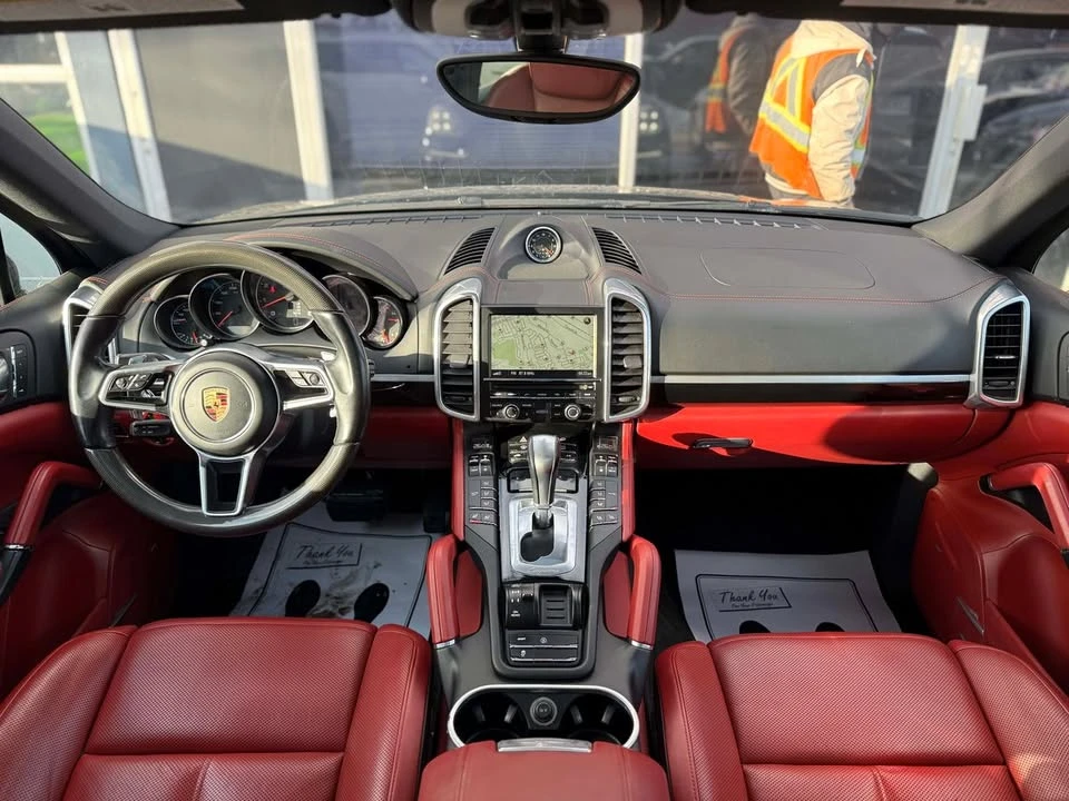 2016 Porsche 958 Cayenne - Image 16 of 20