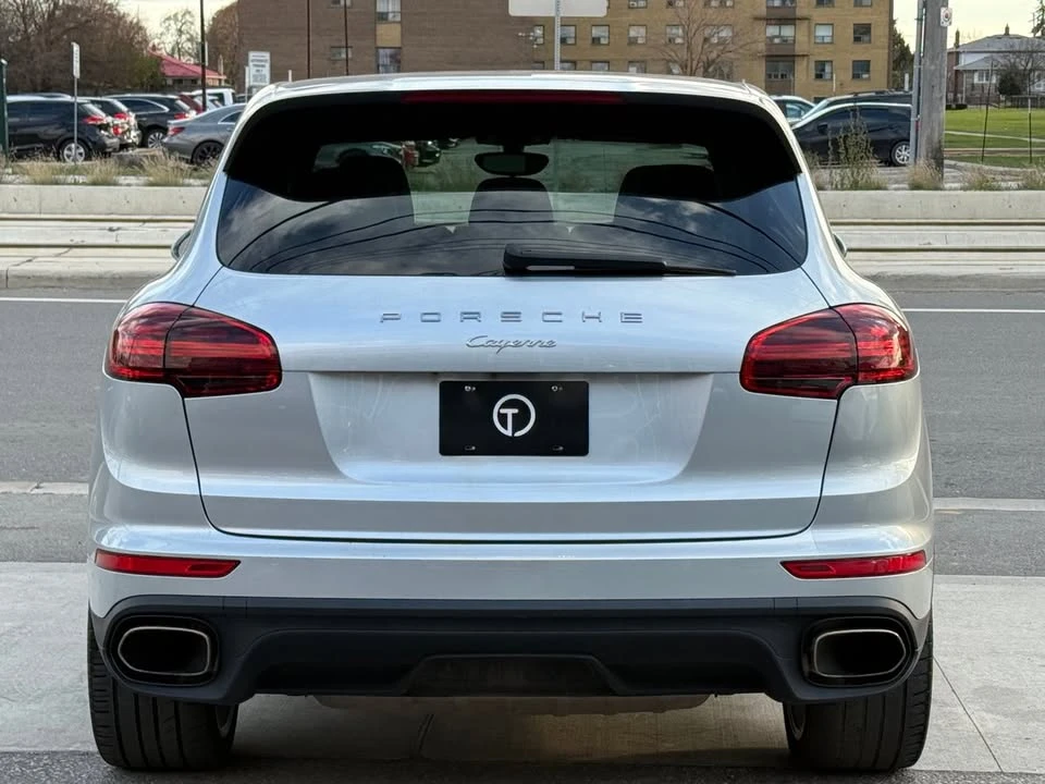 2016 Porsche 958 Cayenne - Image 12 of 20