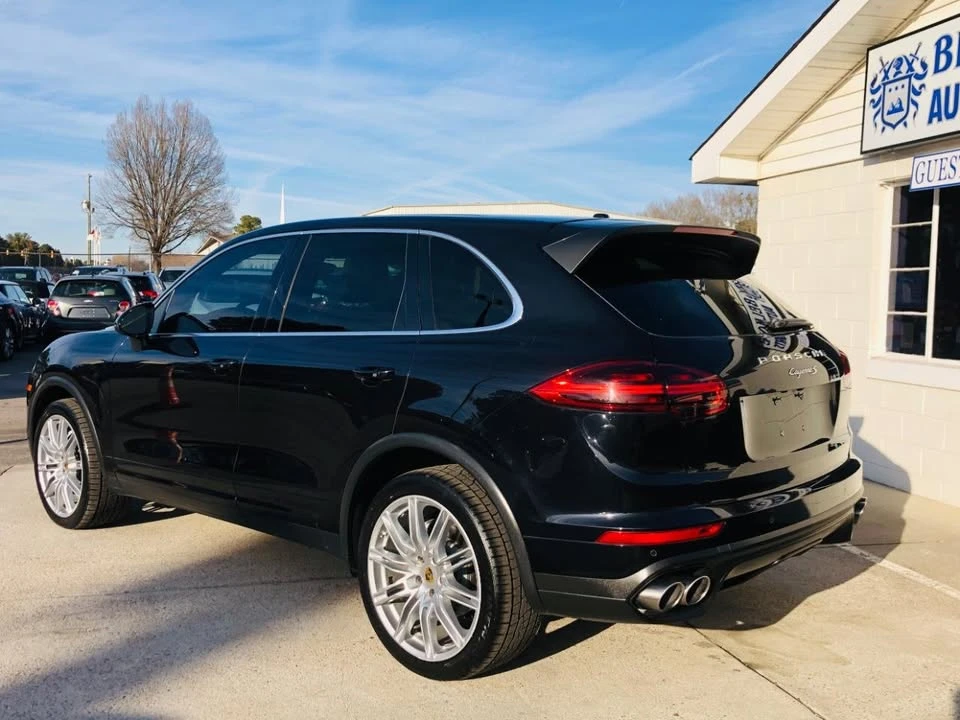 2016 Porsche 958 Cayenne - Image 3 of 19