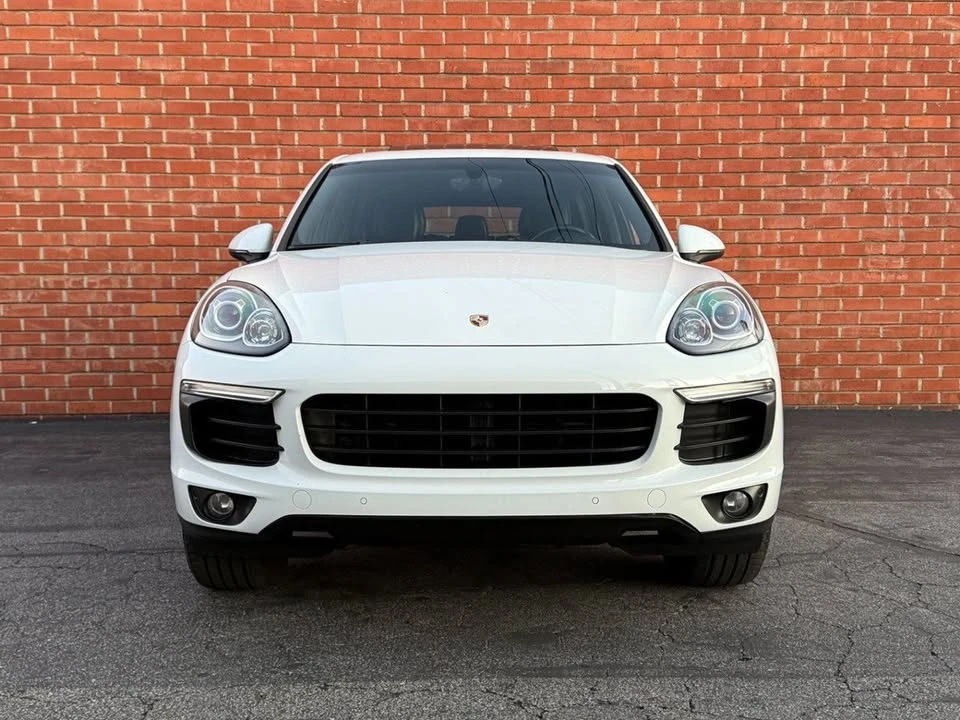 2016 Porsche 958 Cayenne - Image 3 of 20