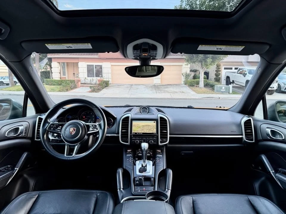 2016 Porsche 958 Cayenne - Image 19 of 20