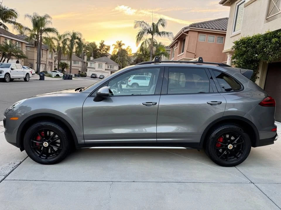 2016 Porsche 958 Cayenne - Image 4 of 20