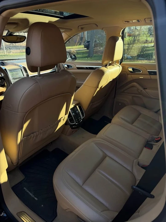 2016 Porsche 958 Cayenne - Image 8 of 11