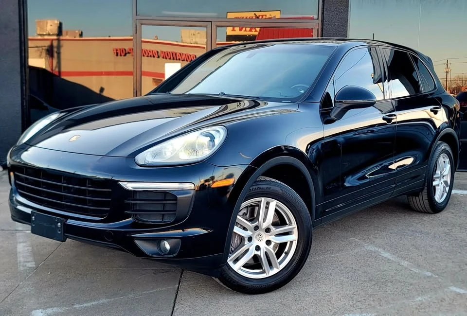 2016 Porsche 958 Cayenne - Image 2 of 20