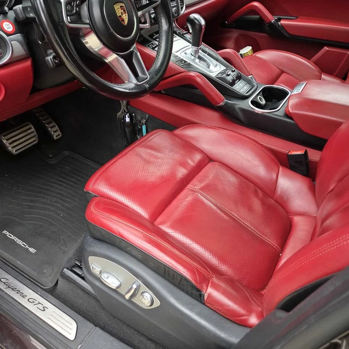 2016 Porsche 958 Cayenne - Image 12 of 16