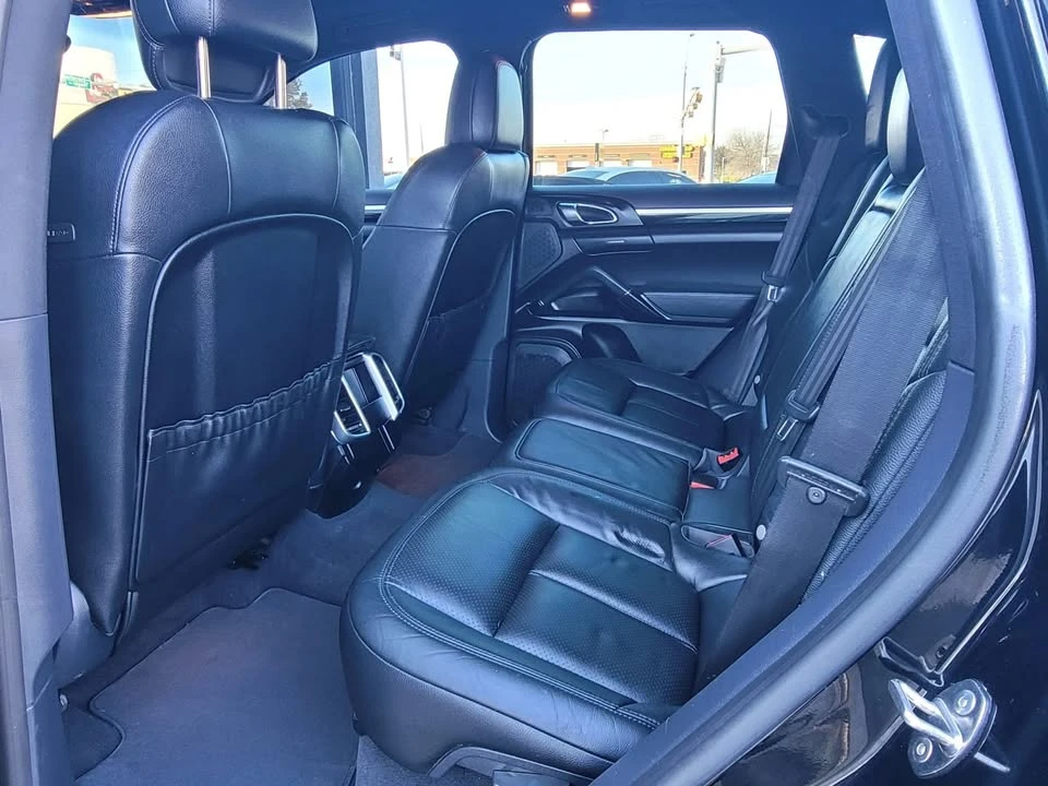 2016 Porsche 958 Cayenne - Image 14 of 20