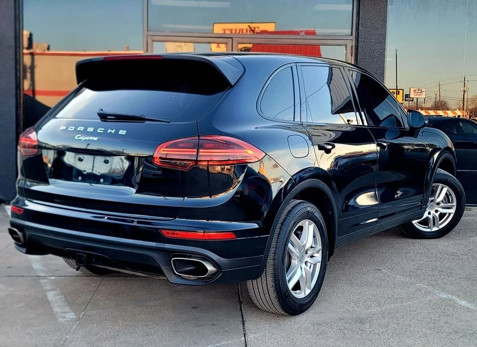 2016 Porsche 958 Cayenne - Image 3 of 20