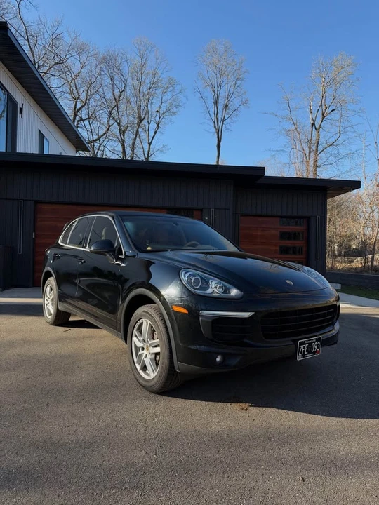 2016 Porsche 958 Cayenne - Image 3 of 11