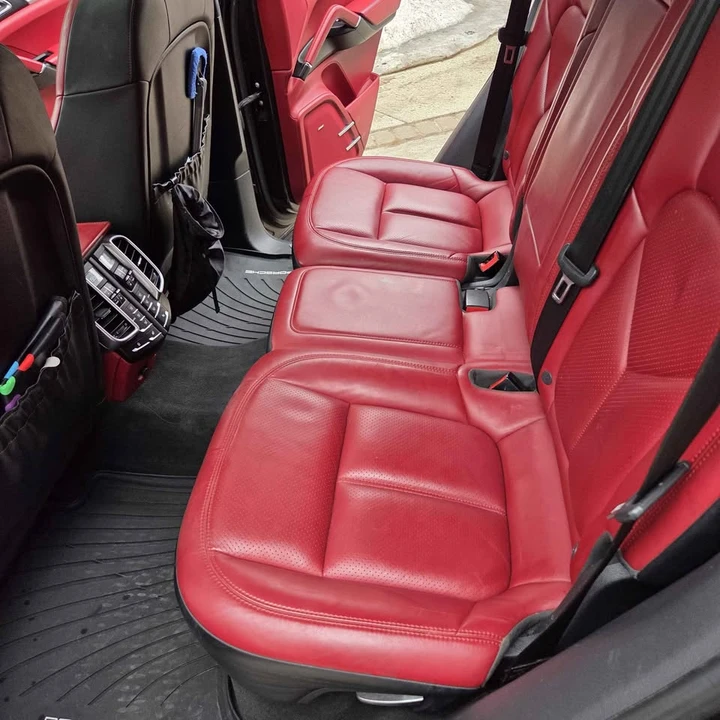 2016 Porsche 958 Cayenne - Image 13 of 16