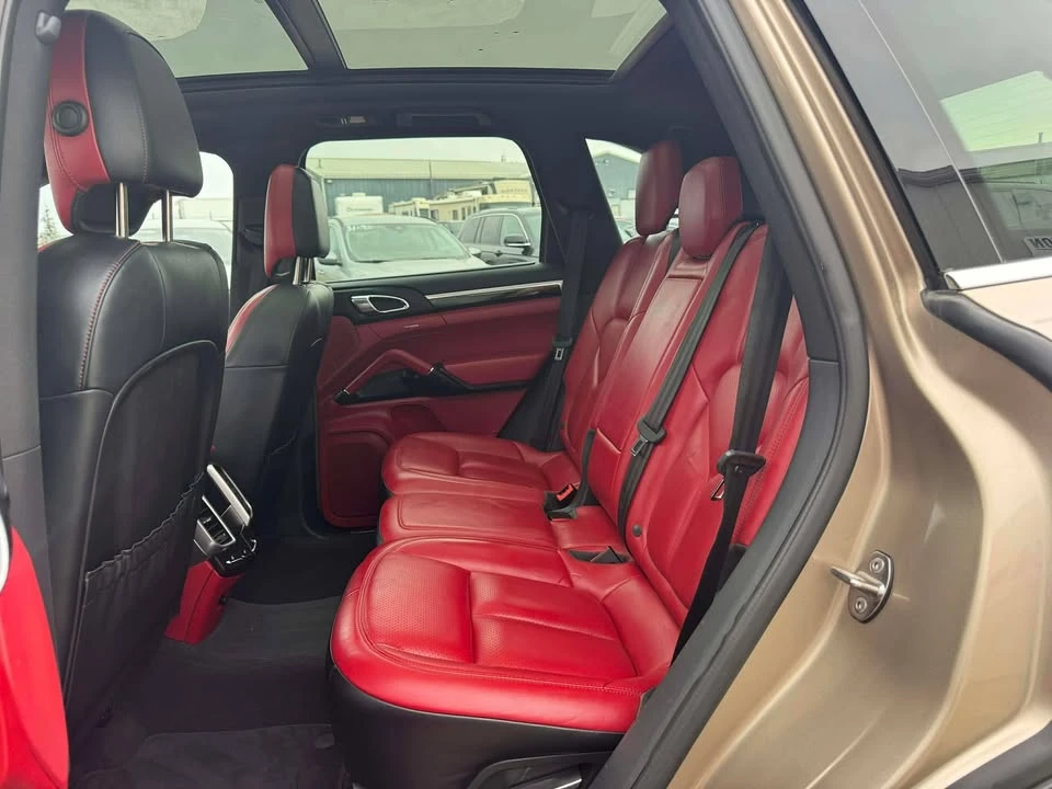 2016 Porsche 958 Cayenne - Image 17 of 20