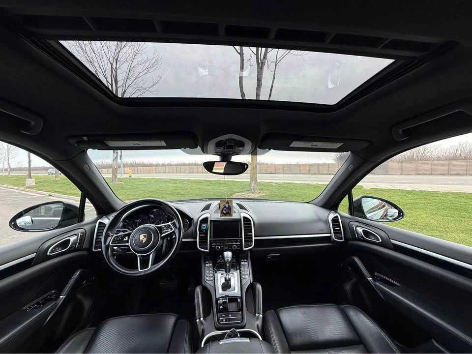 2016 Porsche 958 Cayenne - Image 6 of 16