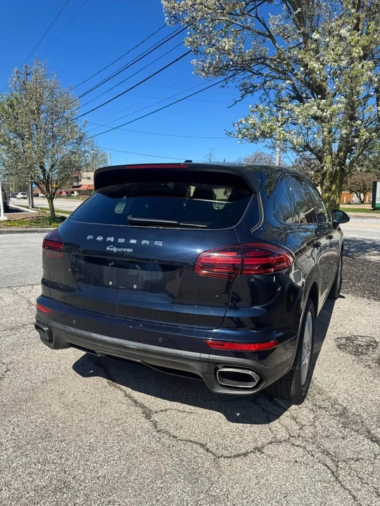 2016 Porsche 958 Cayenne - Image 4 of 5
