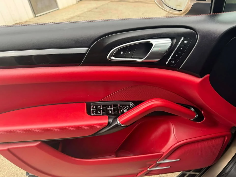2016 Porsche 958 Cayenne - Image 16 of 20